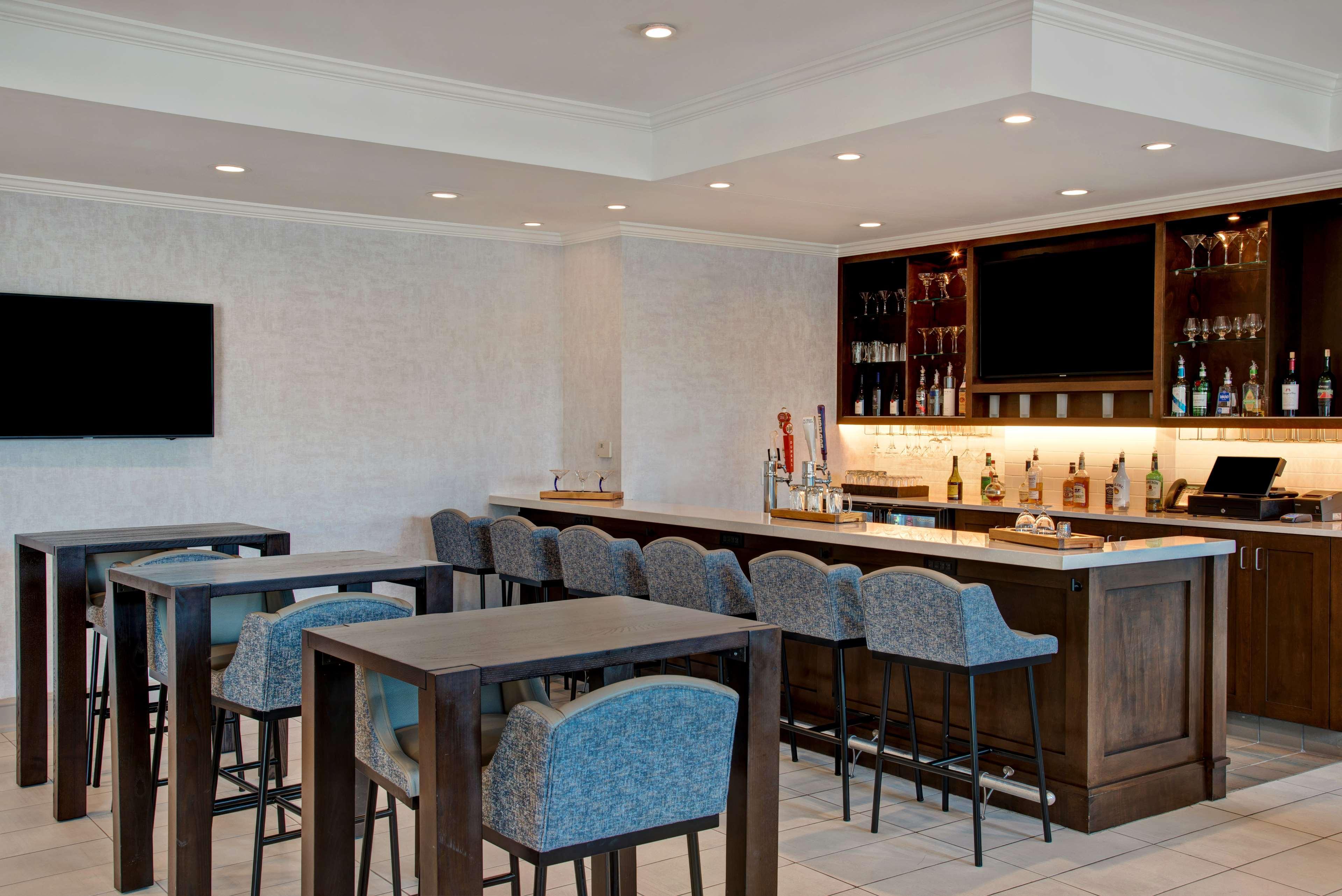Hilton Garden Inn Kansas City/Kansas Extérieur photo