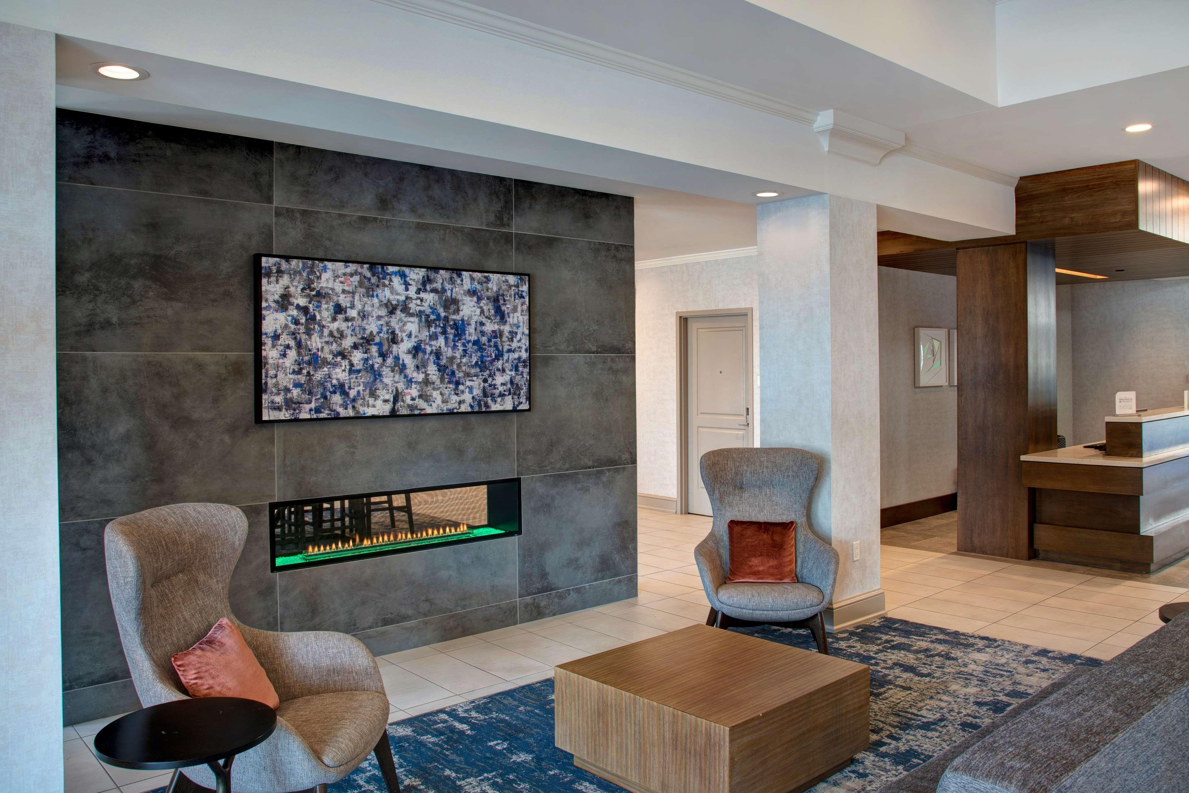 Hilton Garden Inn Kansas City/Kansas Extérieur photo